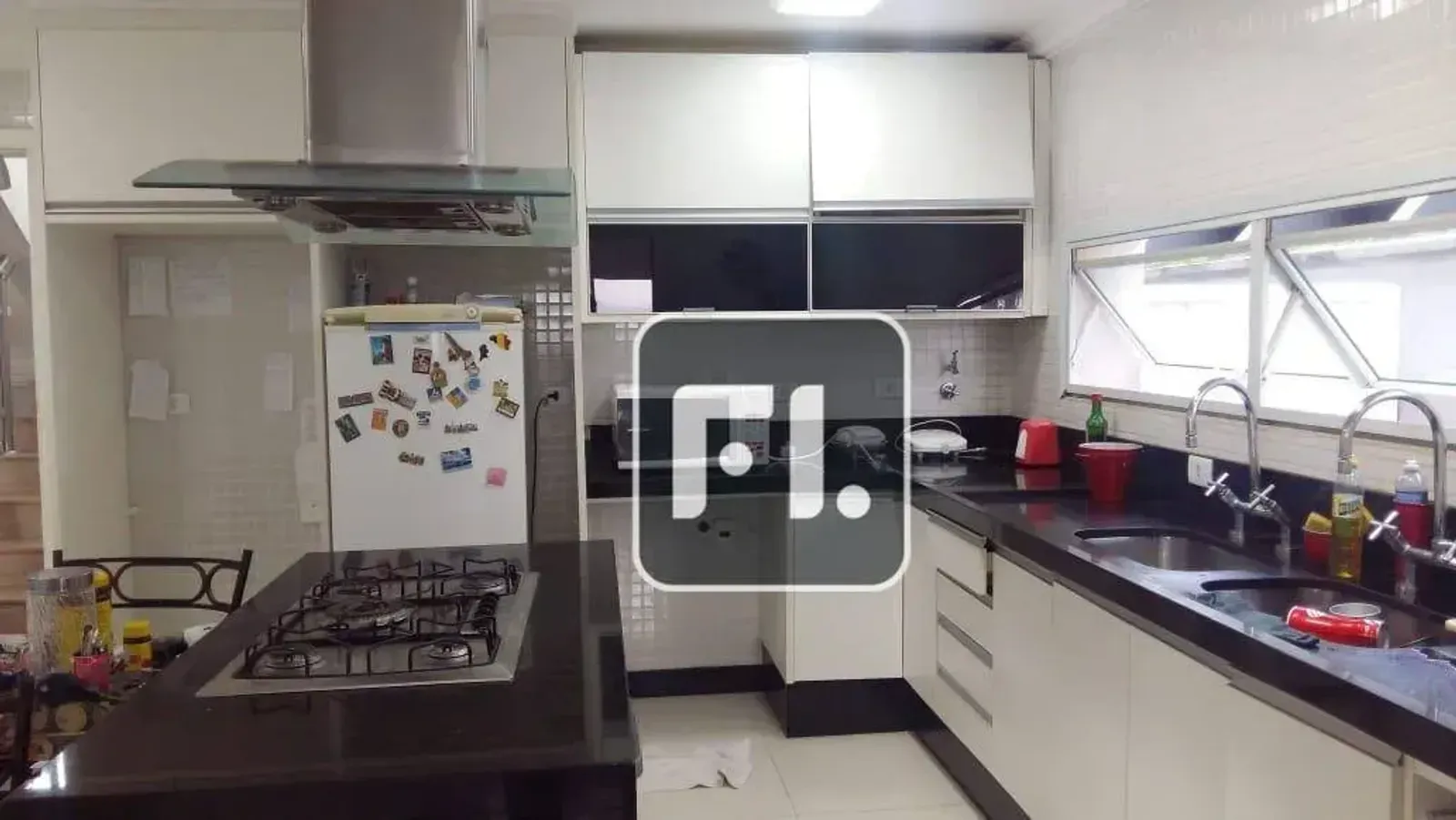 Casa de 695 m² à venda no Alphaville, Santana de Parnaíba — foto do imóvel