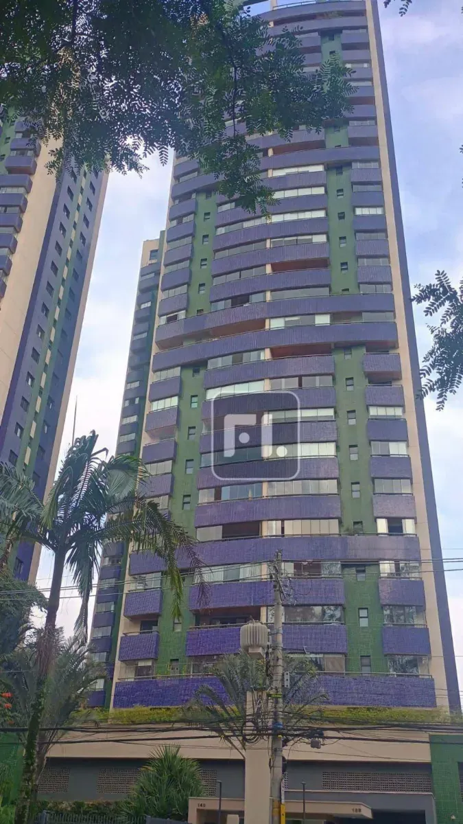 Apartamento de 153 m² com 4 quartos em Alphaville Industrial, Barueri — foto do imóvel