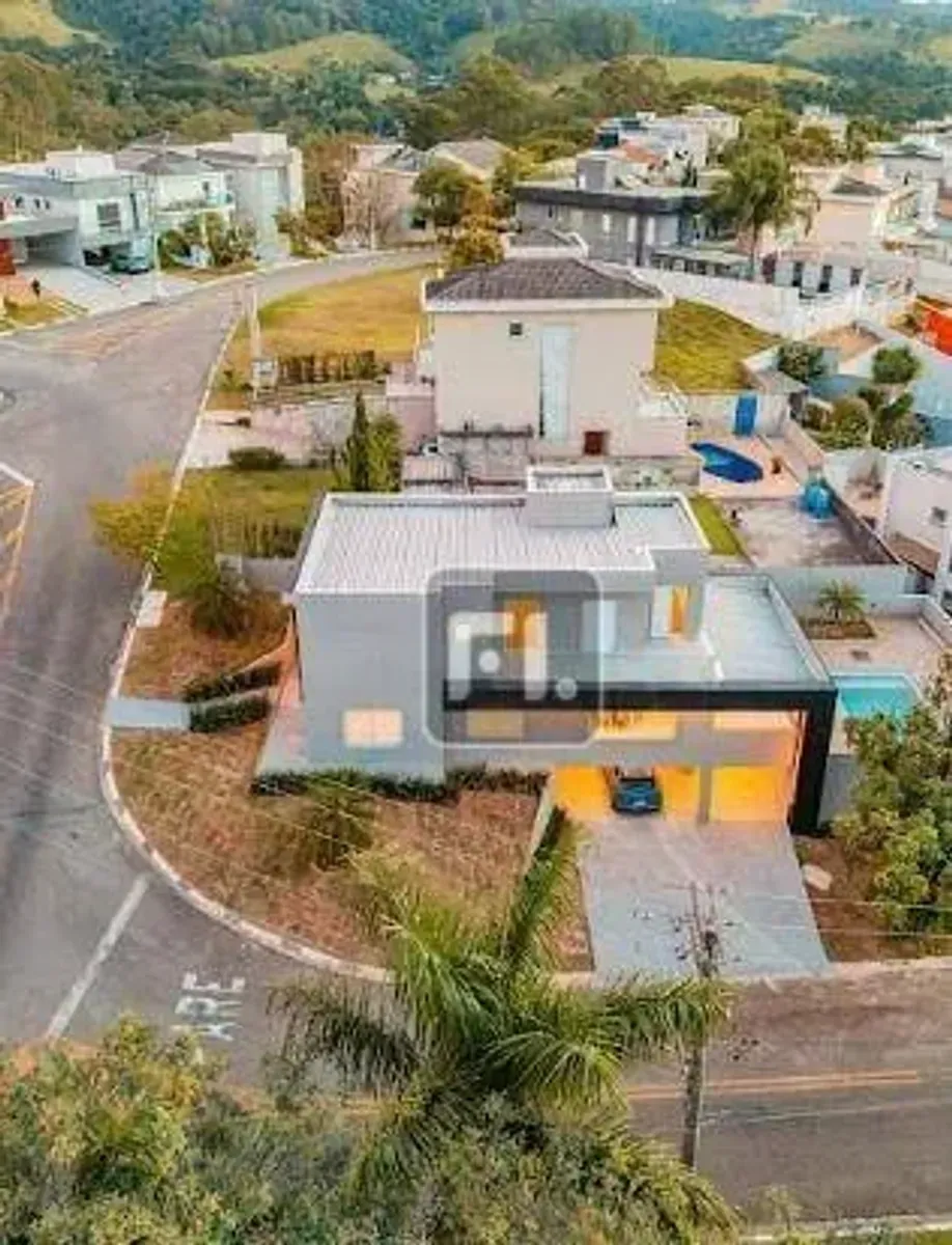 Casa à venda no Suru, Santana de Parnaíba – 4 vagas — foto do imóvel