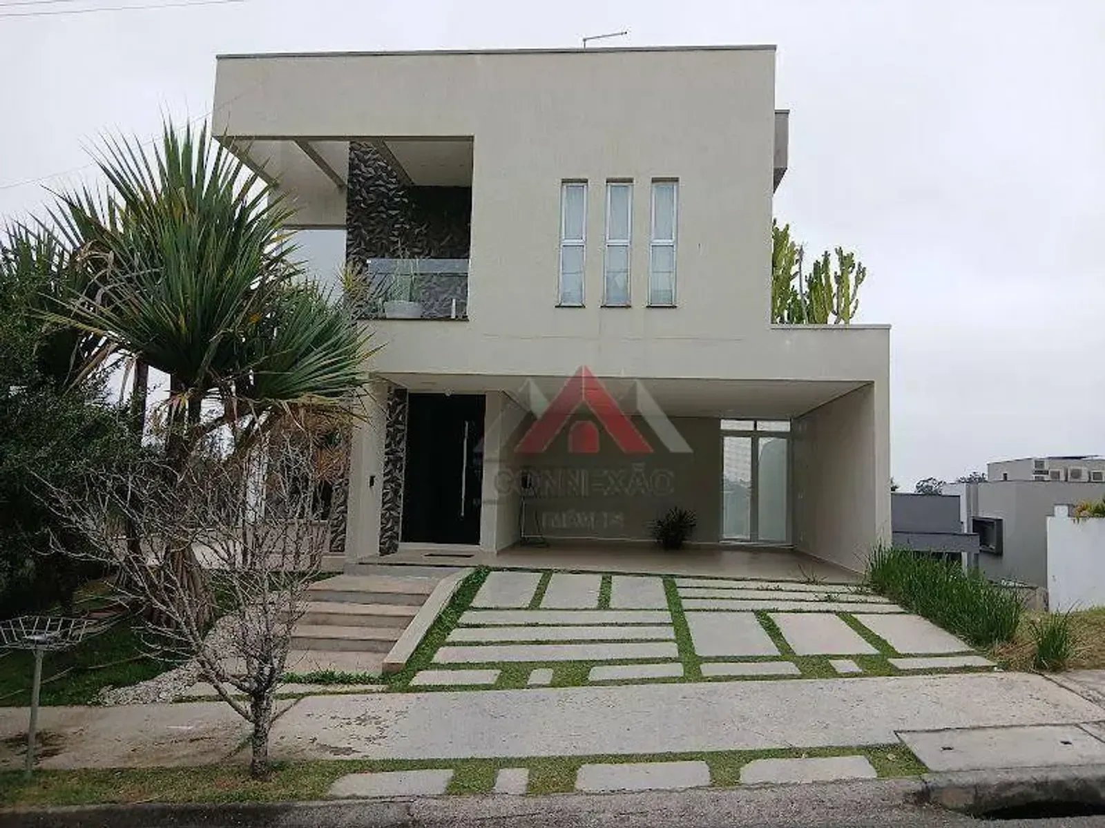 Fazenda com 329 m² à venda em Fazenda Rodeio, Mogi das Cruzes — foto do imóvel