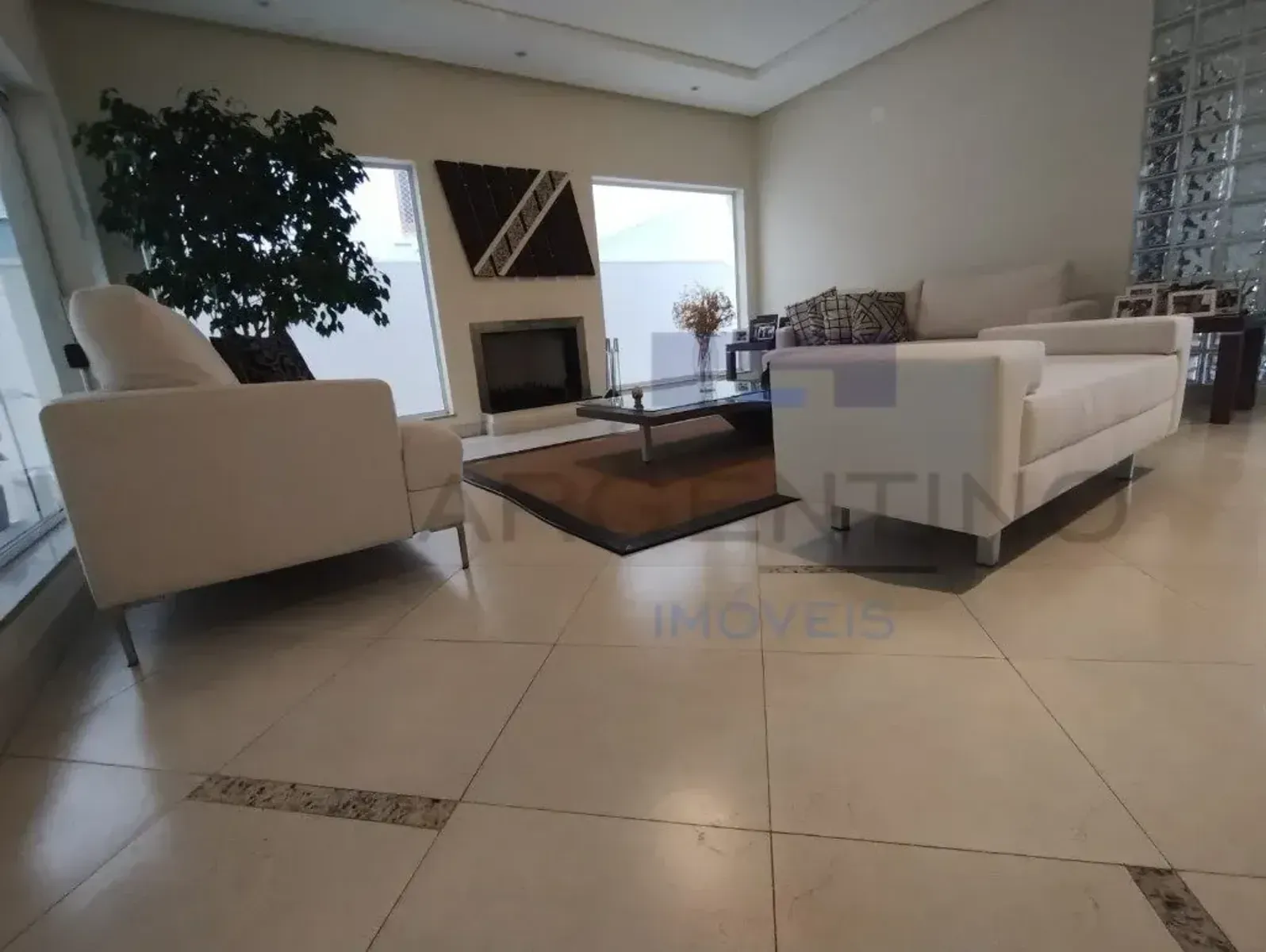 Casa à venda no Real Park, Mogi das Cruzes, com 4 quartos — foto do imóvel