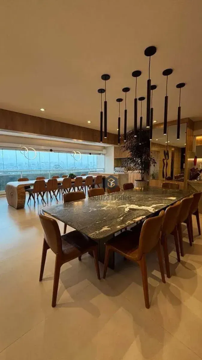 Apartamento de 241 m² à venda no Jardim Armênia, Mogi das Cruzes — foto do imóvel