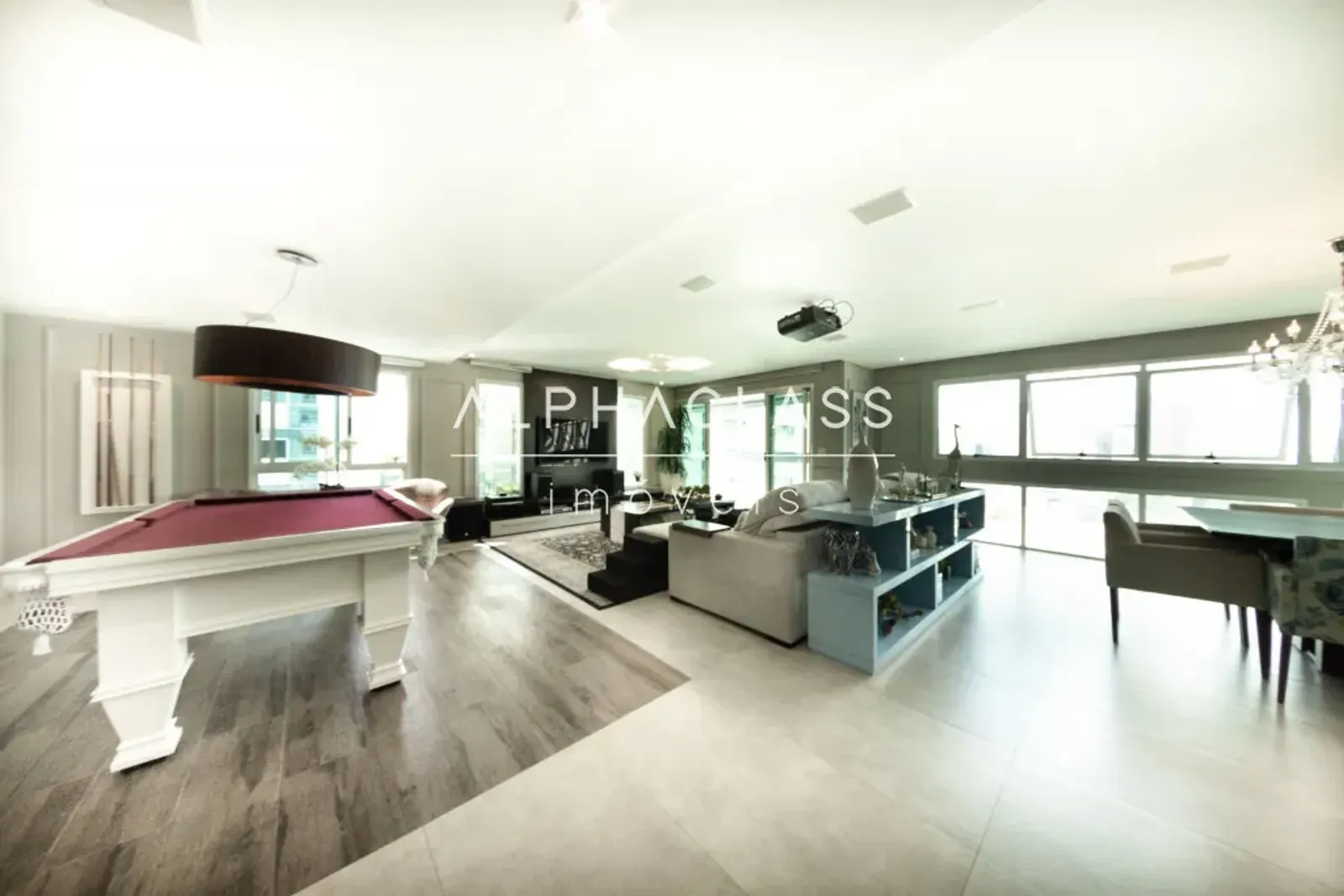 Apartamento de 253 m² à venda em Alphaville, Barueri — foto do imóvel