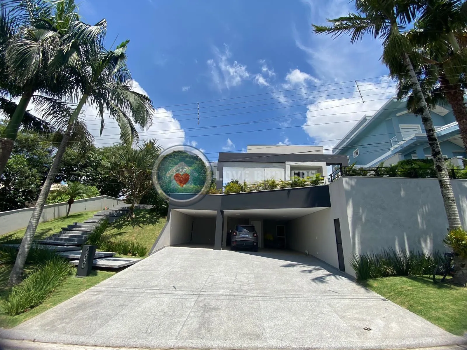 Casa de 430 m² com 4 suítes no Jardim das Cerejeiras, Arujá — foto do imóvel