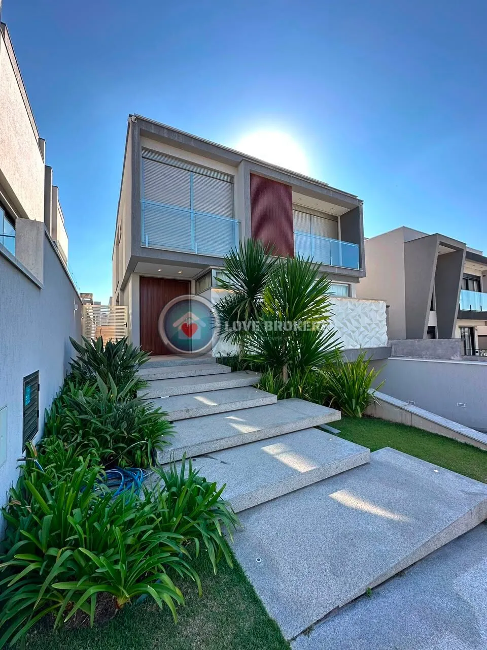 Casa de 440 m² com 2 suítes no Jardim das Cerejeiras, Arujá — foto do imóvel