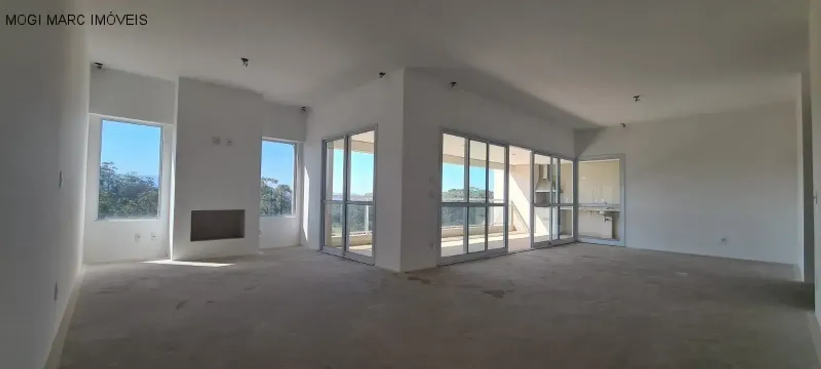 Apartamento de 241 m² com 4 quartos no Jardim Armênia, Mogi das Cruzes — foto do imóvel