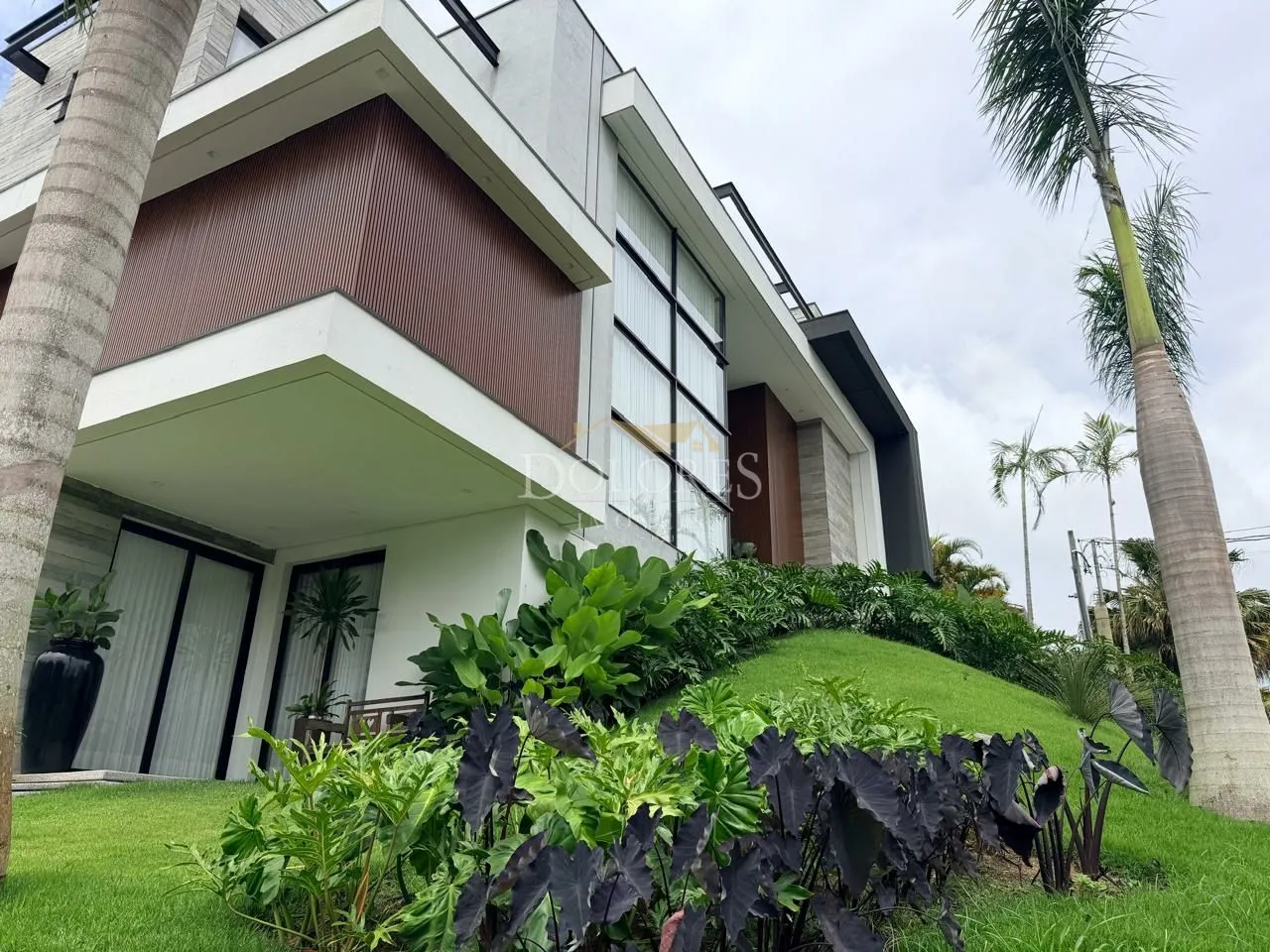 Casa em condomínio com 3 suítes em Lagos, Lagos, Mogi das Cruzes