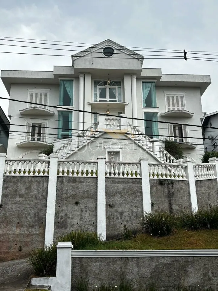 Casa em condomínio com 5 suítes em Lagos, Lagos, Mogi das Cruzes
