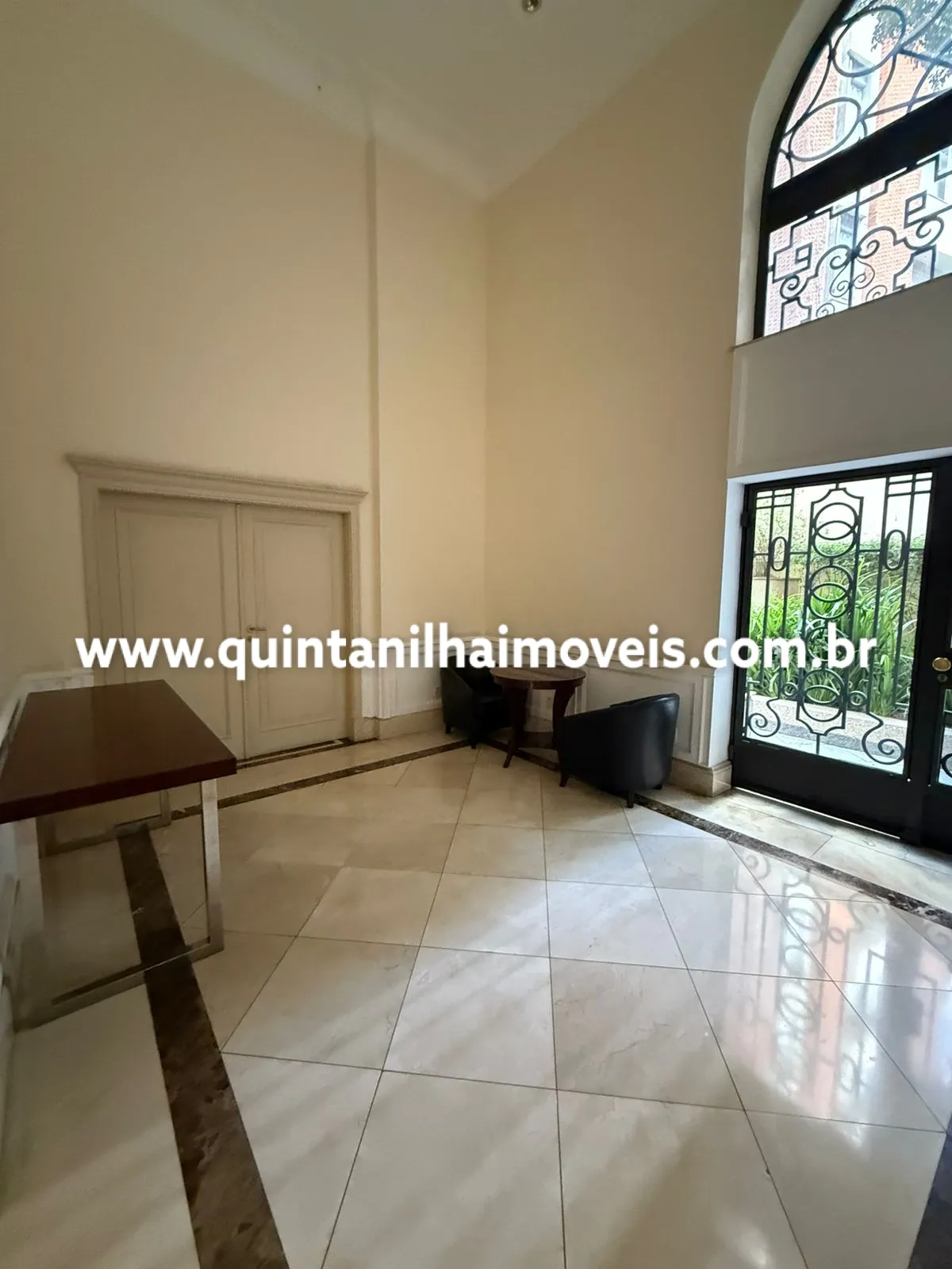 Apartamento com 3 quartos em Parque Paulistano — foto do imóvel