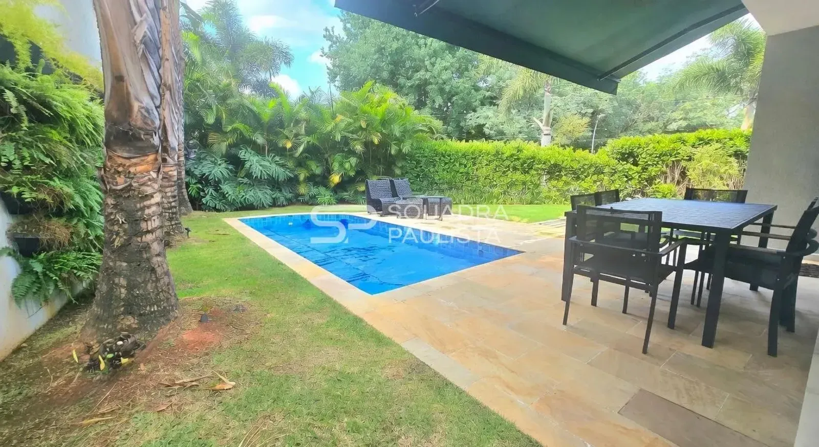Casa à venda em Alphaville, Santana de Parnaíba — foto do imóvel