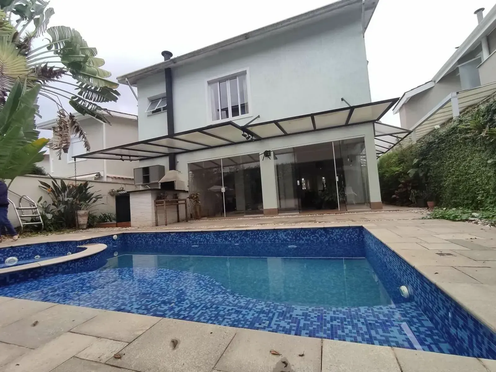 Casa à venda no Alphaville, Santana de Parnaíba — foto do imóvel
