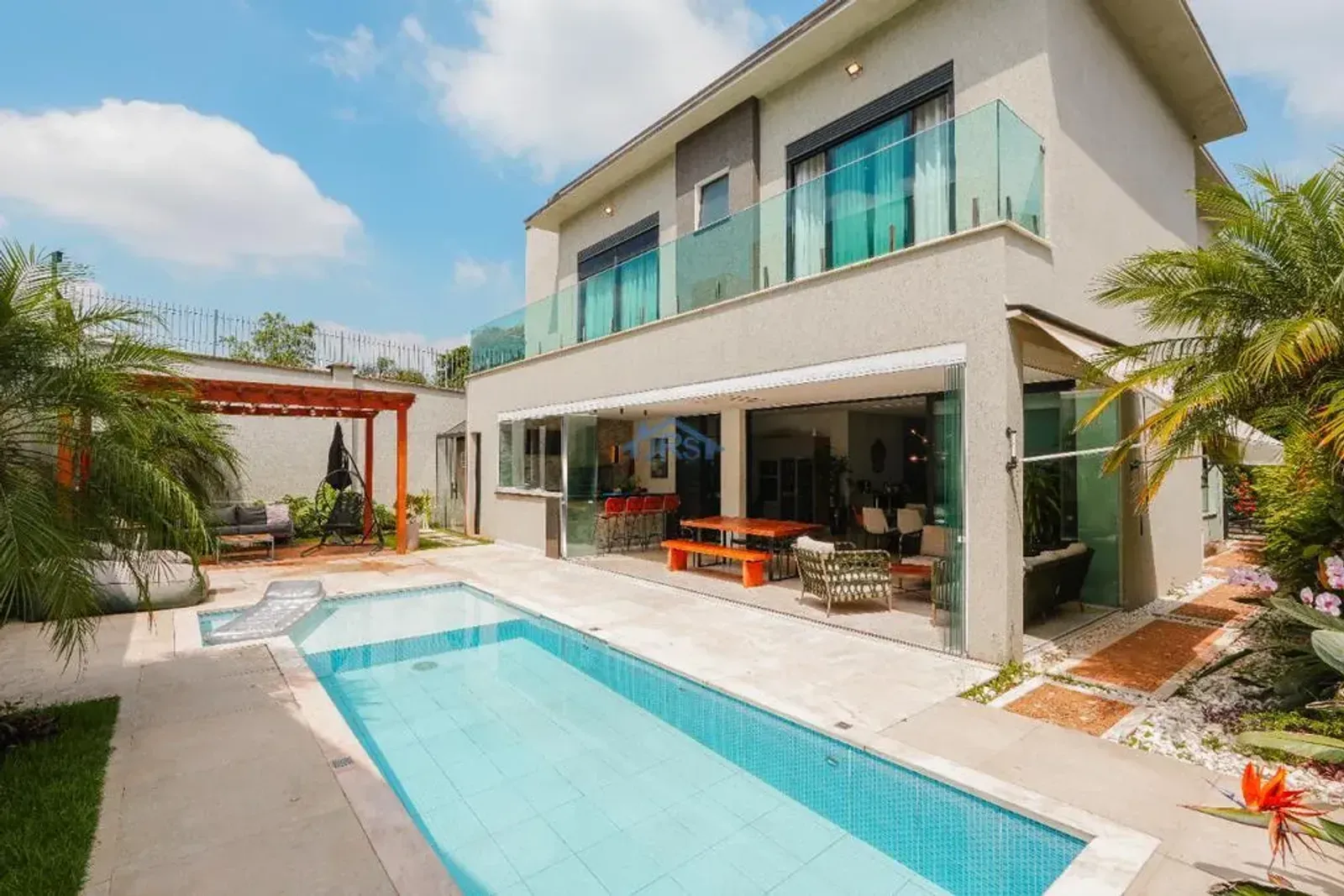 Casa 471 m² à venda em Alphaville, Santana de Parnaíba — foto do imóvel